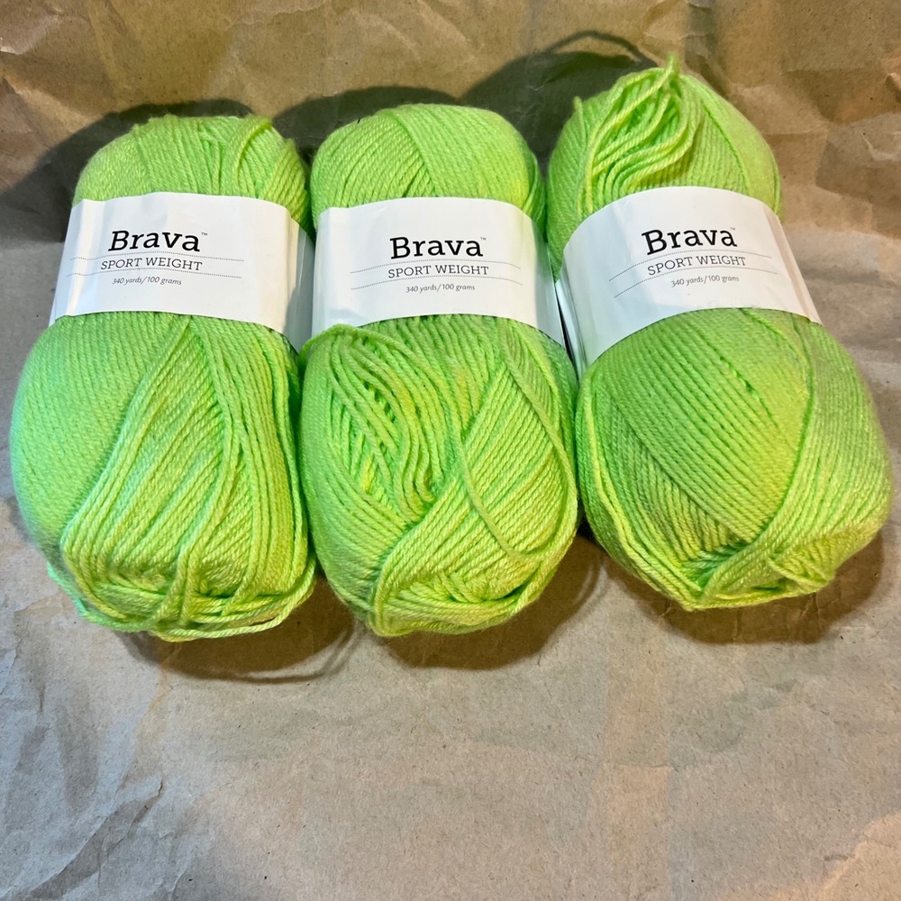 Knit Picks 3 Skeins Brava Sport Weight Yarn Alfalfa Green 100% Acrylic 1020 Yds